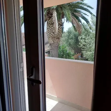 Liri - Sud Sardinia - 350 M Dalla 펜션